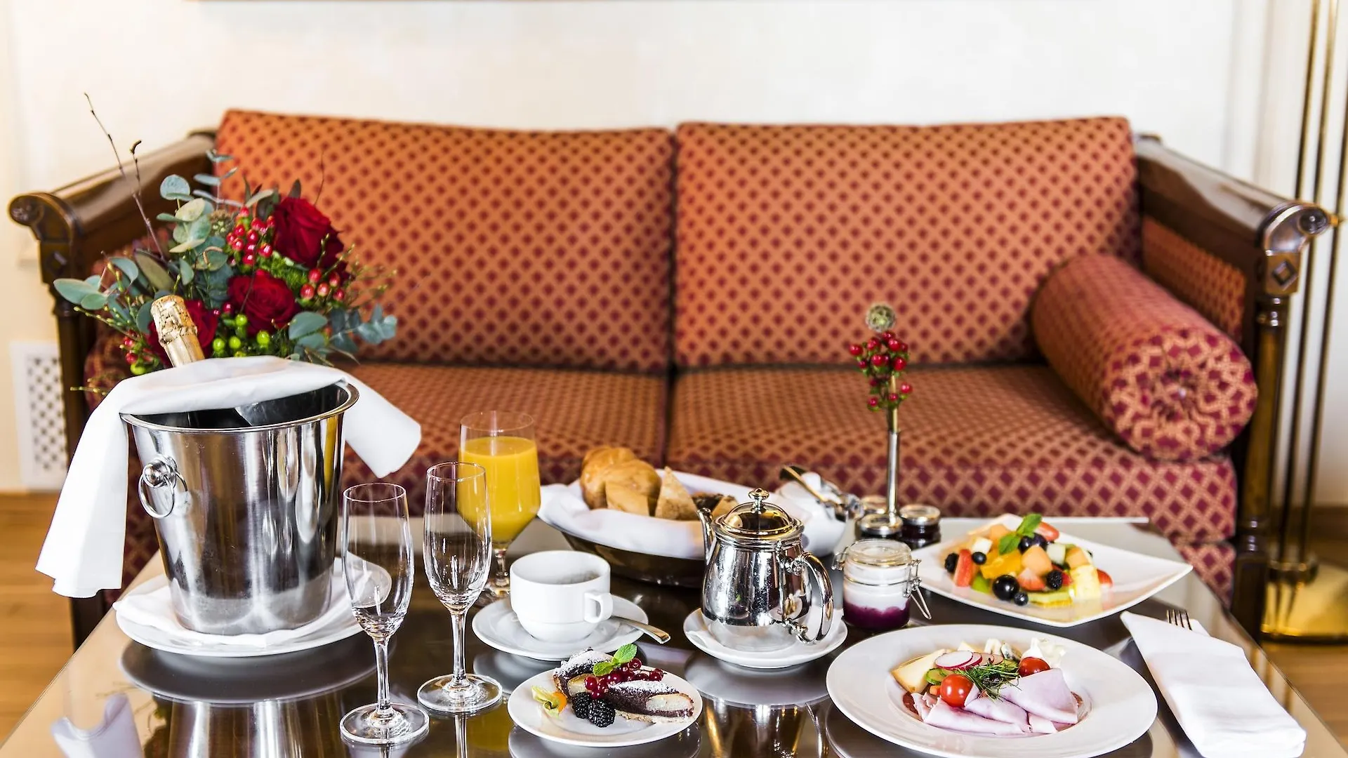 Golden Well Hotel Prague 5*,  Czech Republic