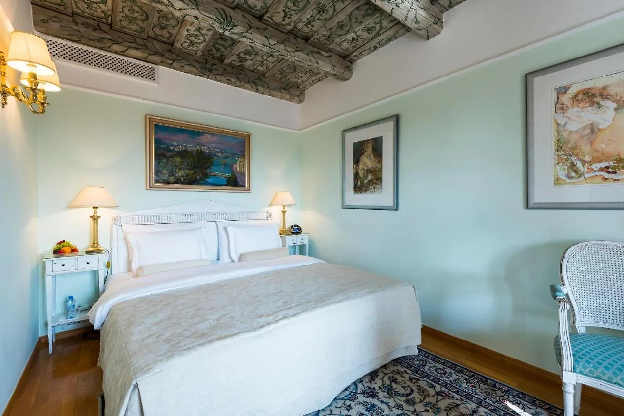 Golden Well Hotel Prague