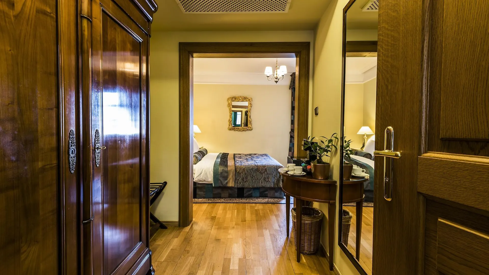 Golden Well Hotel Prague 5*,  Czech Republic